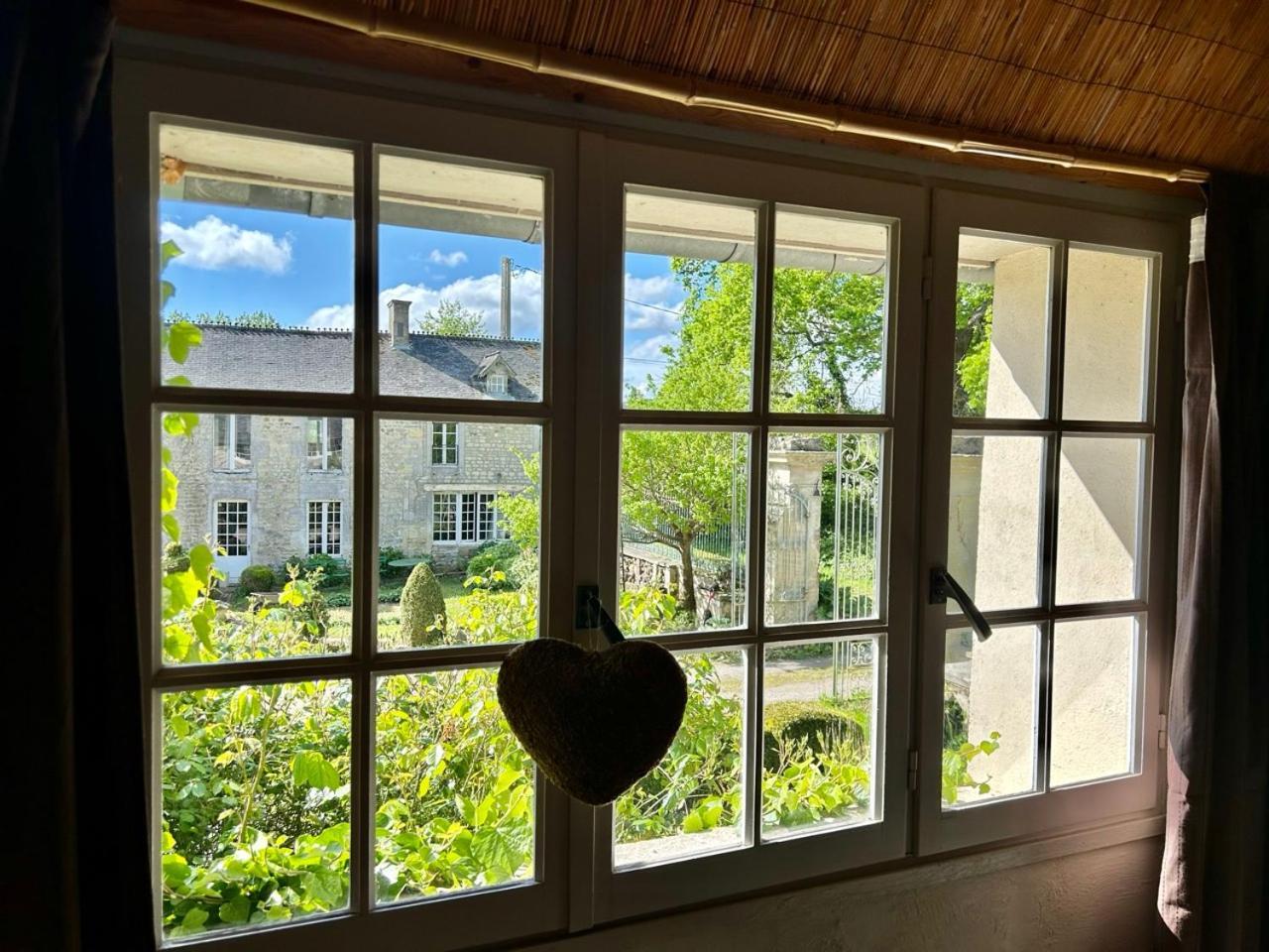 Chambres D'Hotes Manoir Du Chene Nonant Esterno foto